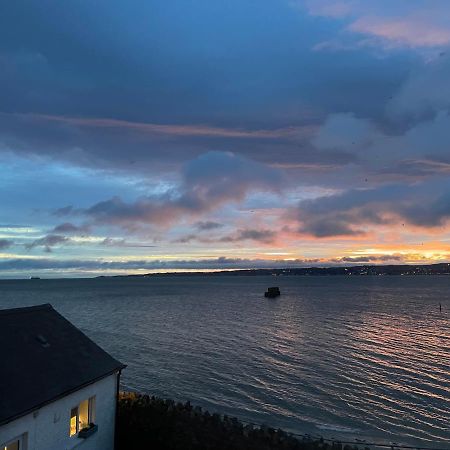 뉴튼애비 Coastguard Boat House On Belfast Lough 빌라 외부 사진